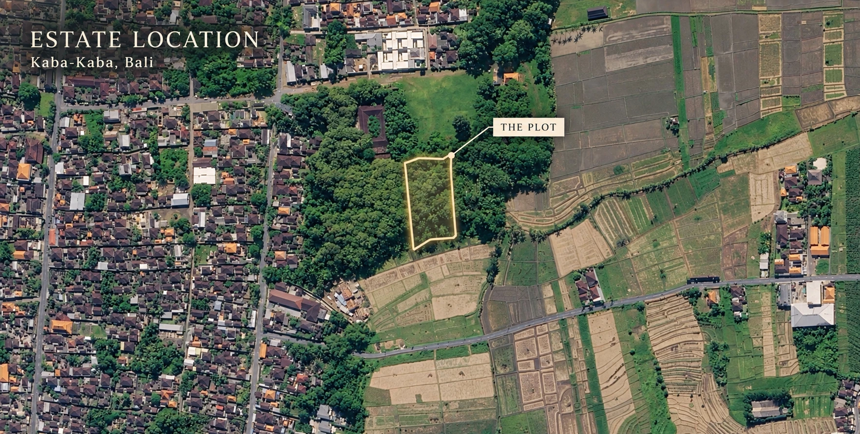 Rizière Estate location in Kaba-Kaba. The supplied aerial illustration highlights the wooded plot in gold beside the rice fields.